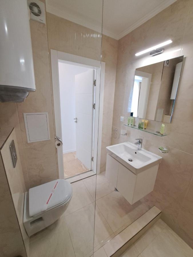 Onyx 2 Private Beach Apartment Sveti Vlas Exterior photo